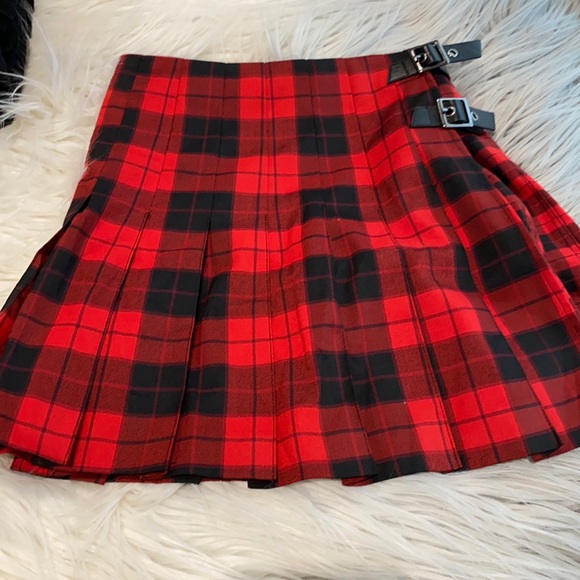 H&M Skirts Mini Skirt Poshmark